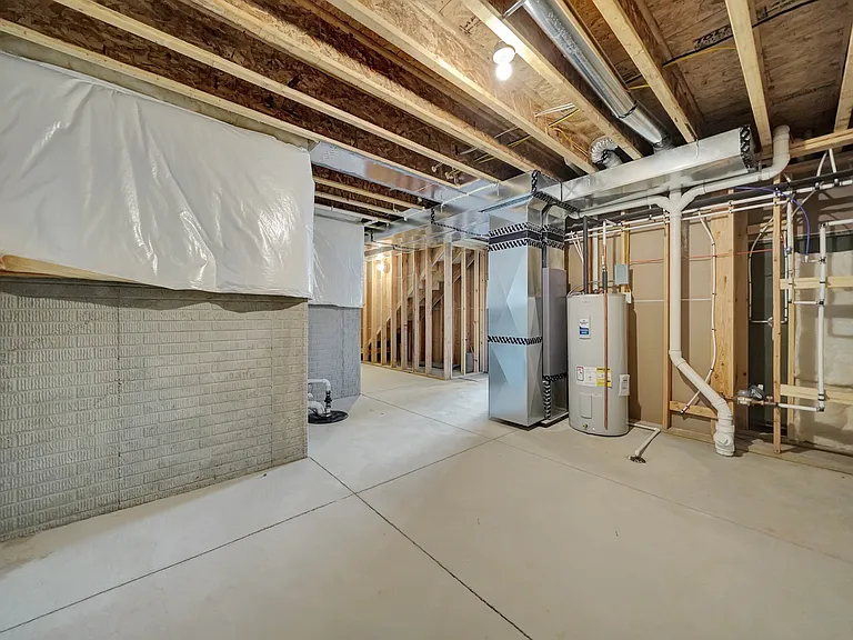 8926 S 42nd St — Photo 61