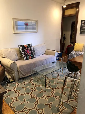 Rented by Compass | media 32