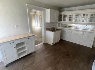 816 S Myrtle Ave, Inglewood, CA 90301