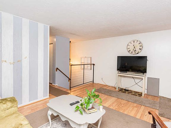 5th image of 1565 E 775 S APT 9