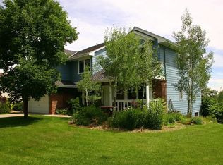 312 De France Ct, Golden, CO 80401