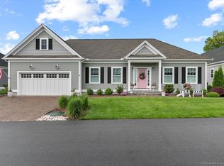 15 Tidewater Ln #15, Clinton, CT 06413