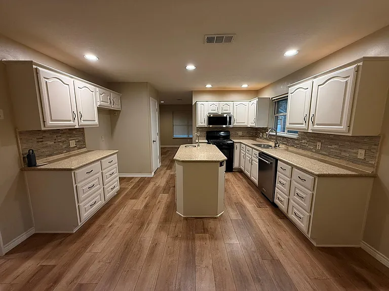 103 Windmill Cv — Photo 5