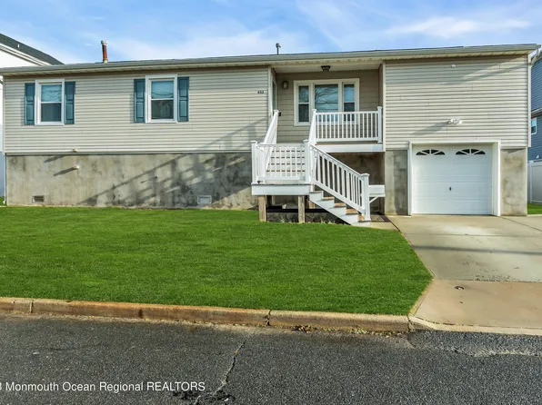 933 6th Street, Union Beach, NJ 07735