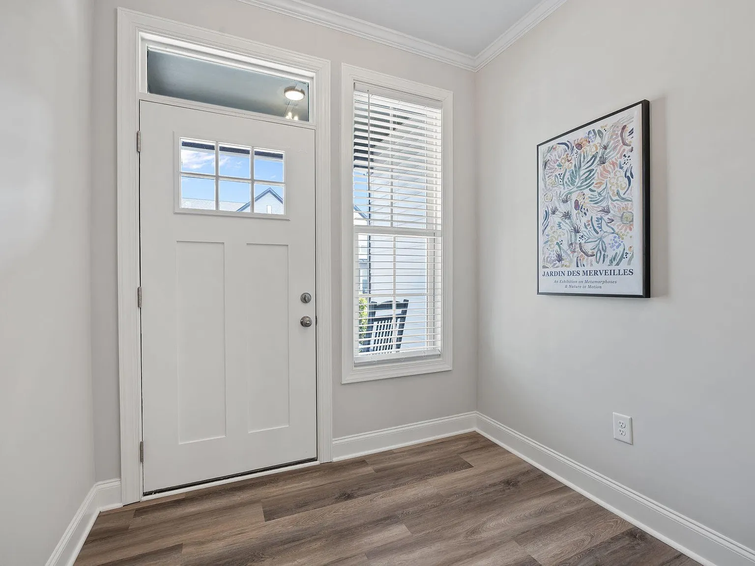 Beautiful New Construction Townhome for Rent — Photo 2