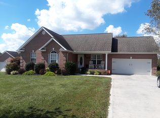 9651 Captain Smith Ln, Corryton, TN 37721