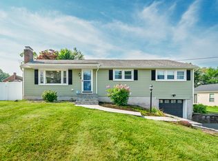 34 Fox Hill Rd, Wethersfield, CT 06109