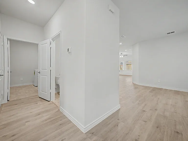 909 Apeldoorn Trl — Photo 14