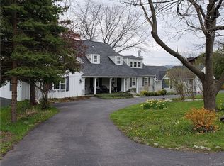 4582 Broad Rd, Syracuse, NY 13215