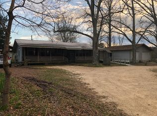 27440 Highway 18 E, Raleigh, MS 39153