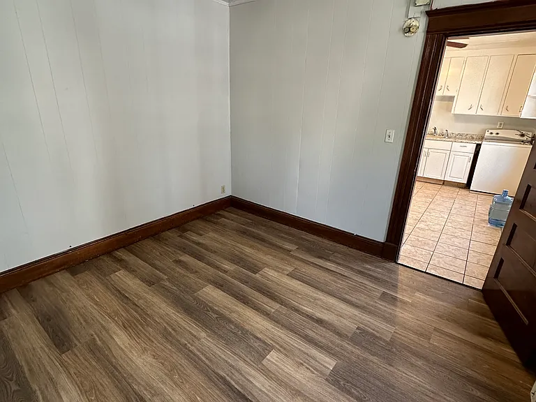 37 Howard St #3 — Photo 6