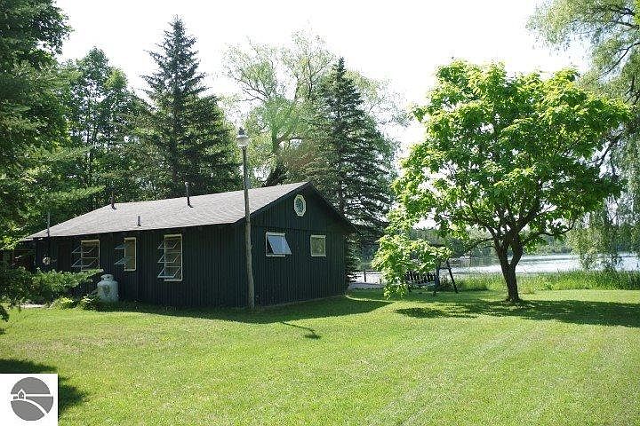1st image of 7549 Gregory Dr