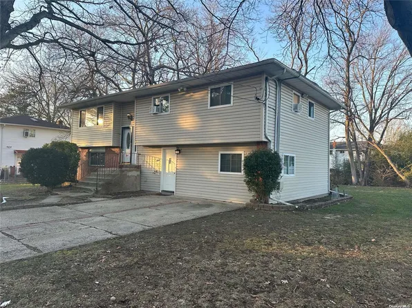 157 Jefferson, Amityville, NY 11701