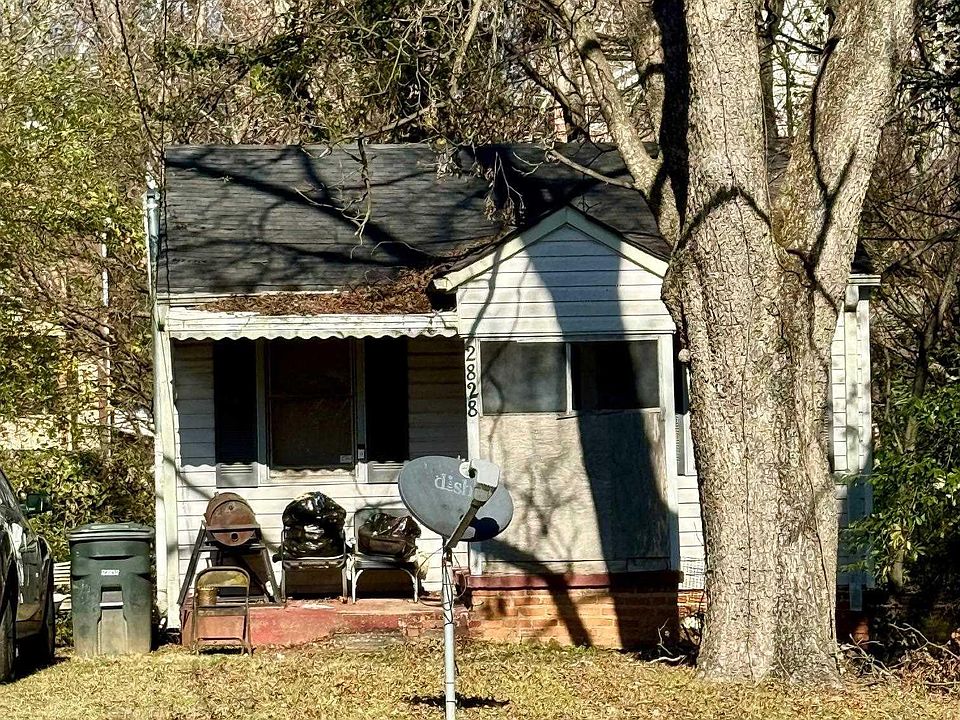 1st image of 2828 23rd St W