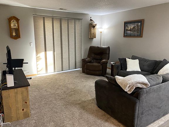 3rd image of 875 Bahls Dr APT 104
