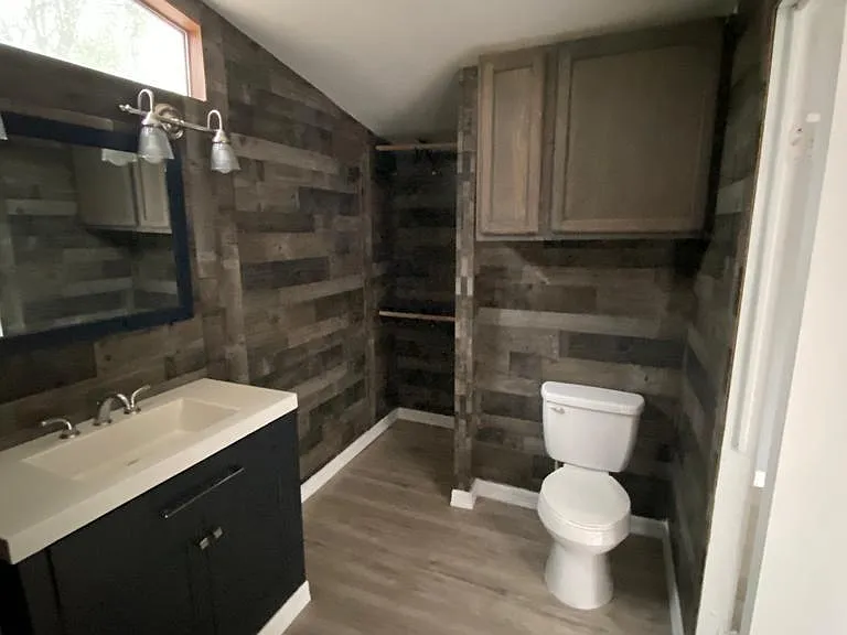 23516 Patricia Ln — Photo 13