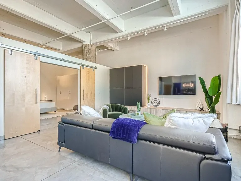 700 Washington Ave N #410 — Photo 6
