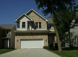 23748 N Valley Rd, Lake Zurich, IL 60047