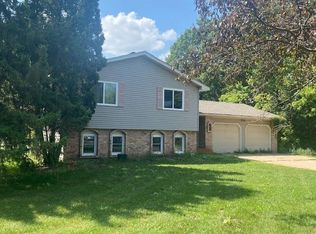 11802 Lexington Ave, Minneapolis, MN 55449