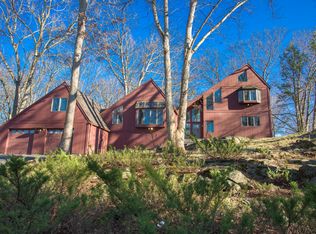 11 Travis Ln, Montrose, NY 10548