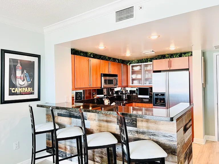 610 Clematis St #726 — Photo 5