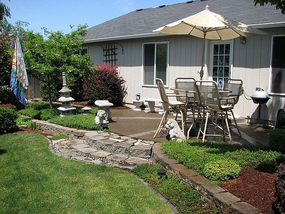 Back Yard (facing house)