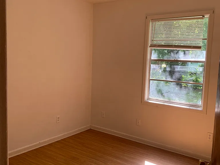 1010 Georgetown Rd — Photo 10