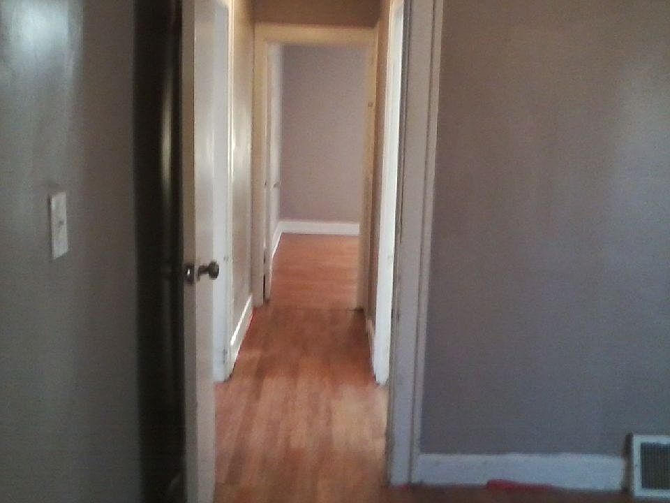 2nd image of 11017 Notre Dame Ave #2