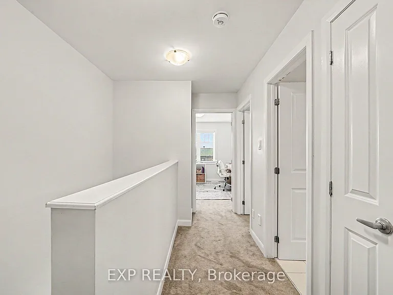 108 Teelin Cir — Photo 18