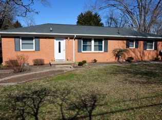 1105 W Beaver Creek Dr, Powell, TN 37849