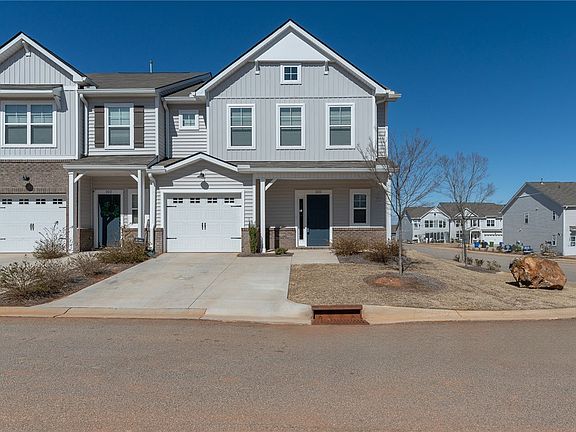 2nd image of 100 Rock Cress Trl