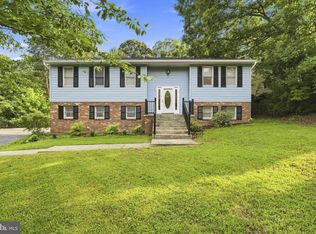2725 Cove Point Rd, Lusby, MD 20657