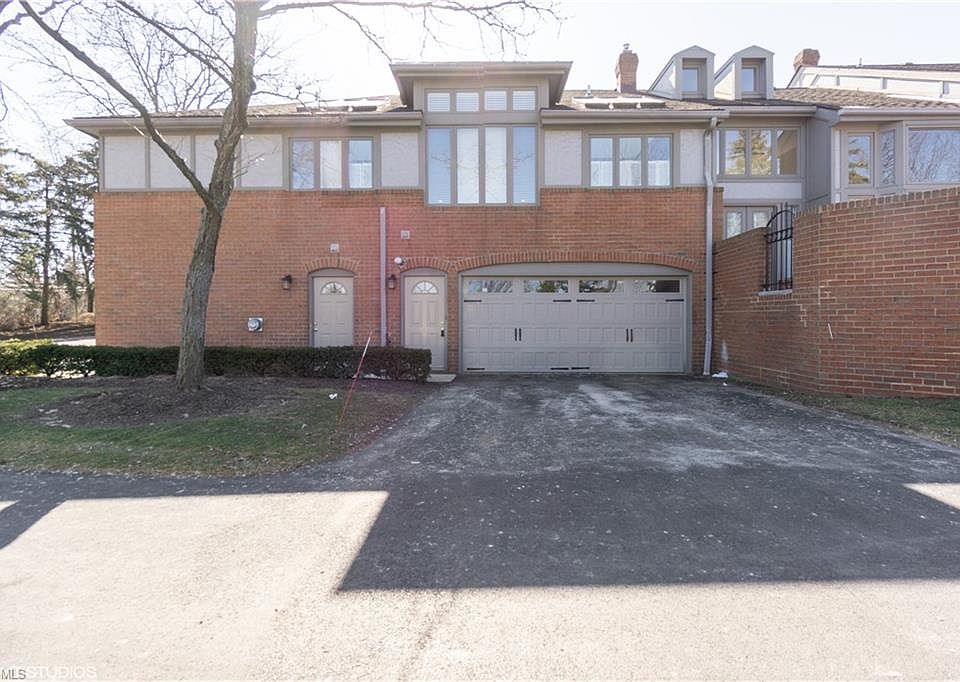 1st image of 25450 Fairmount Blvd APT 5