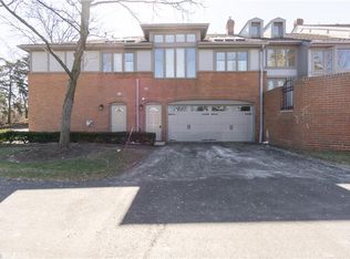 25450 Fairmount Blvd APT 5, Beachwood, OH 44122