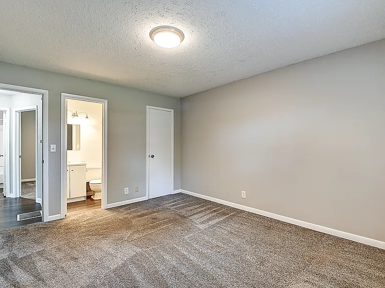 2515 Mullinix Rd — Photo 11