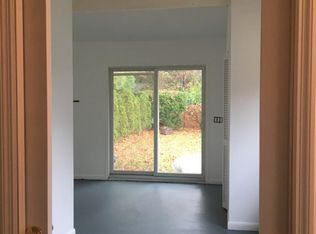 65 Bay Rd, Brookhaven, NY 11719