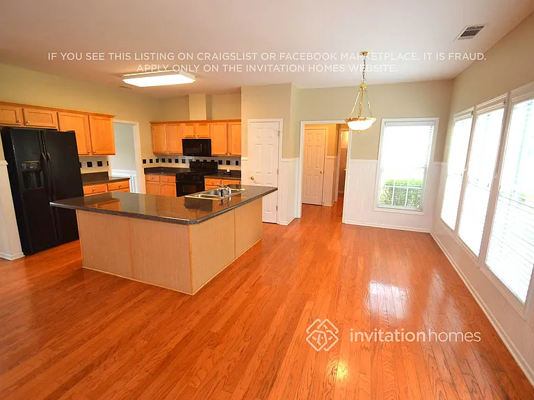 150 Carleton Gold Trl — Photo 4