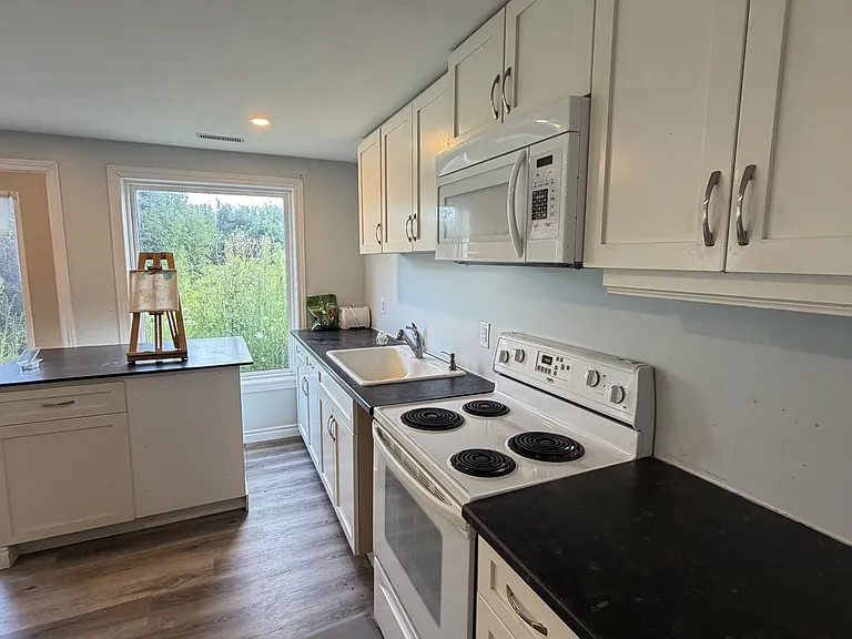 287 Clair Rd E #BASEMENT — Photo 4