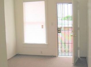 1003 12th St APT 3, Oakland, CA 94607