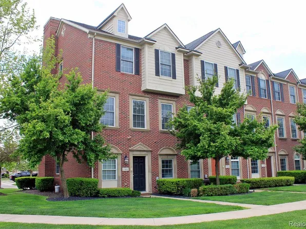 45862 S Stonewood Rd #218, Canton, MI 48187