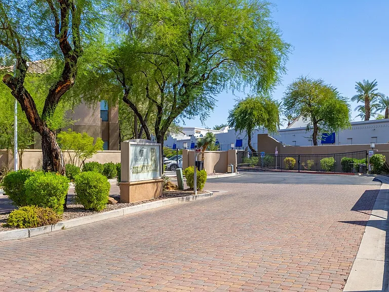 7027 N Scottsdale Rd #225 — Photo 13