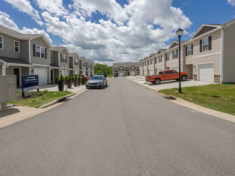 Gardner Village — Photo 17