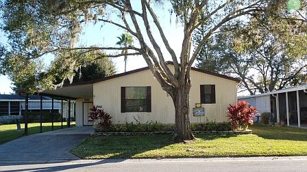 3rd image of 8215 Buena Vista Dr N