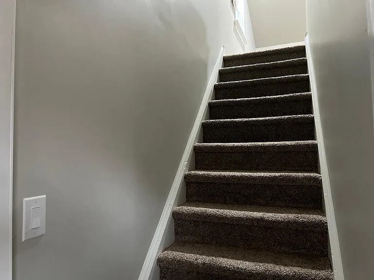 93 Stonegate Vlg — Photo 13