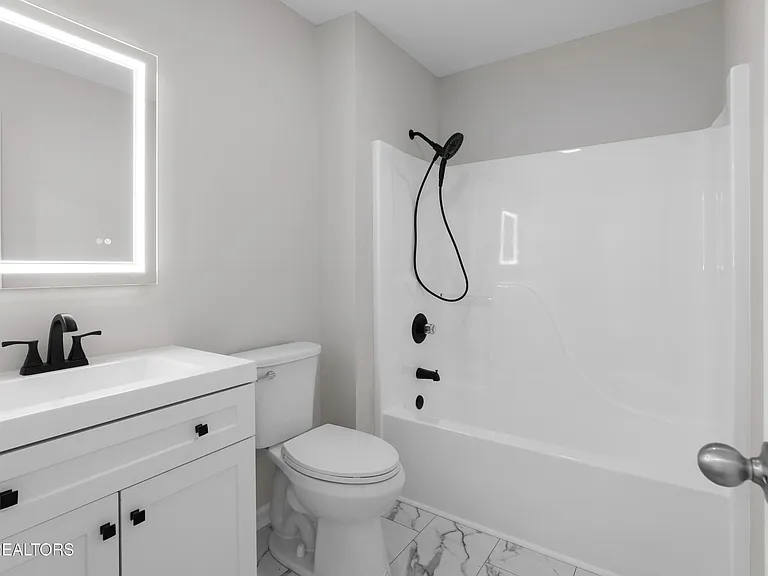 8860 Brucewood Ln — Photo 24