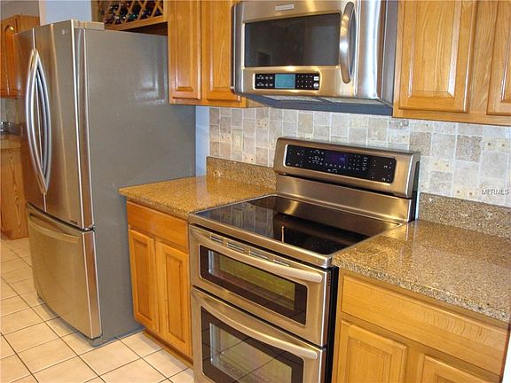 4th image of 8009 La Serena Dr