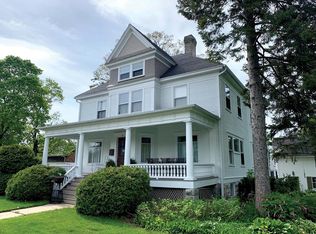 727 Michigan St, Sturgeon Bay, WI 54235