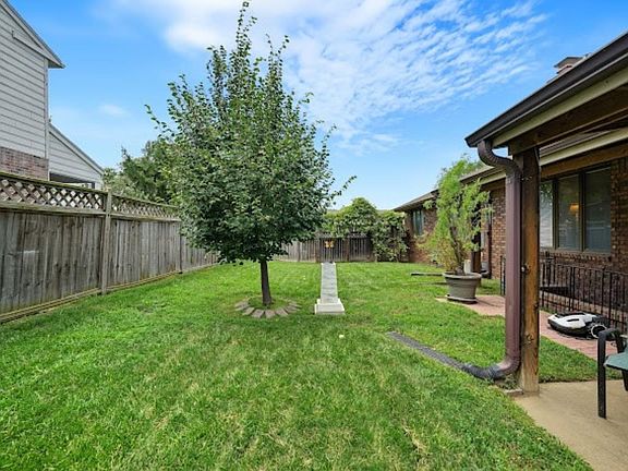 5th image of 2530 Argonne Dr