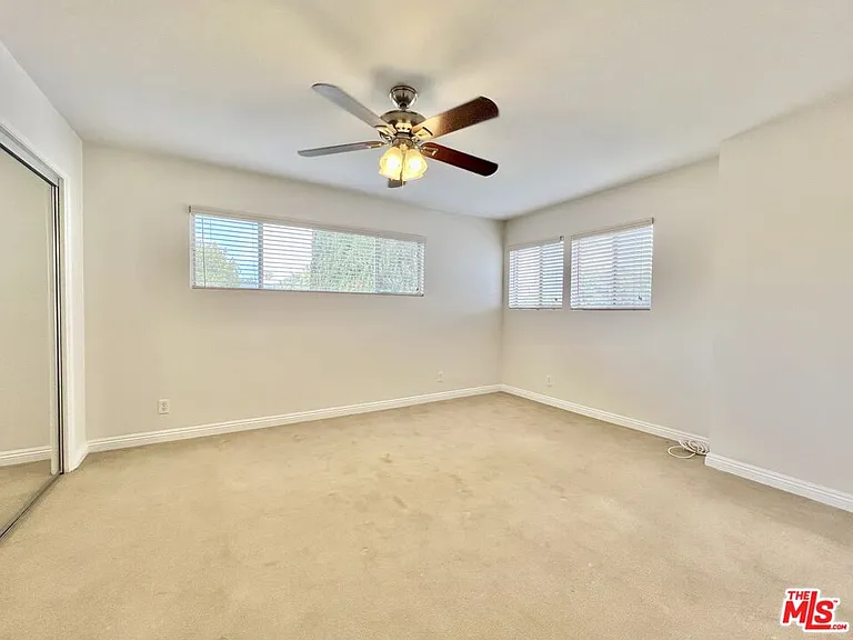 1552 Berkeley St #1 — Photo 16