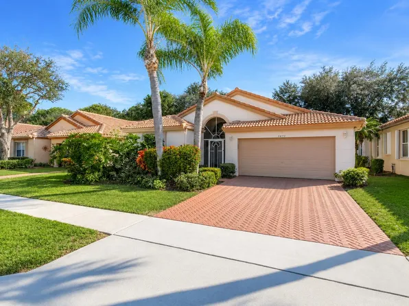 5670 Swaying Palm Lane, Boynton Beach, FL 33437
